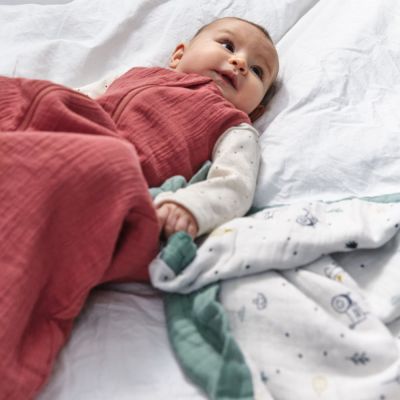 Schlafsack oder Decke? - 7 Fakten zum Babyschlafsack