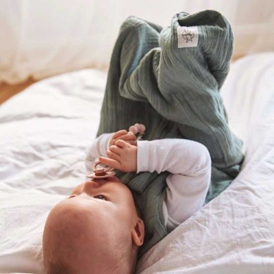 Baby im Babyschlafsack